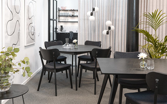 Matsalsbord & Pelarbord